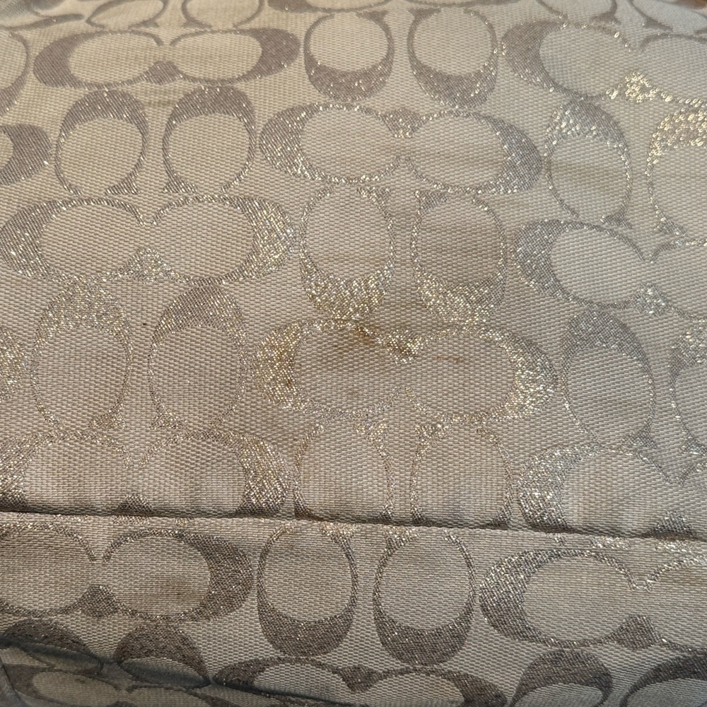 Coach Beige Signature Shoulder Bag - Picture 4 of 16